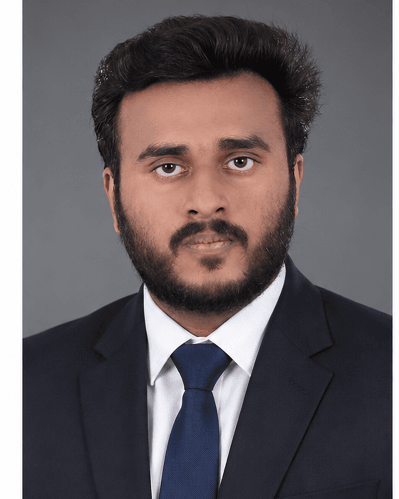Portrait of Shiras Sharaf